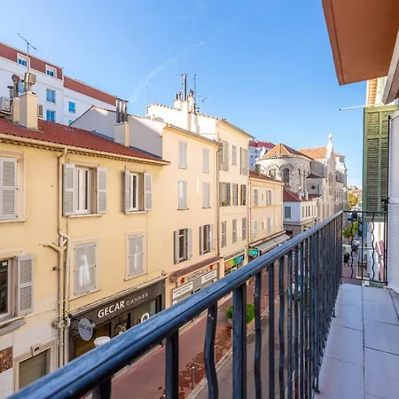 Apartment Suite 21 Notre Dame *